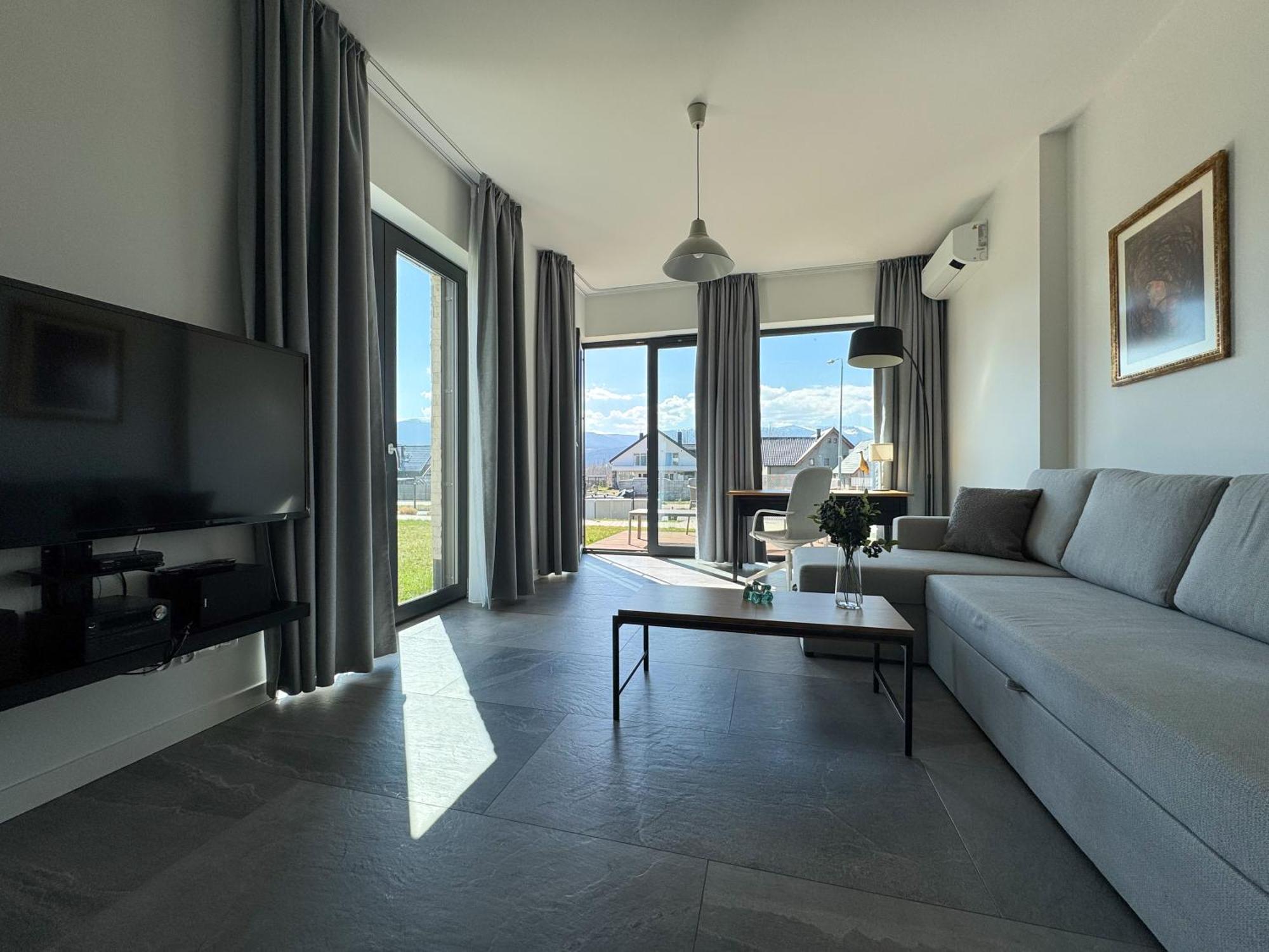 Apartament Krzysztofa Bochusa เยเลเนียกูรา ภายนอก รูปภาพ
