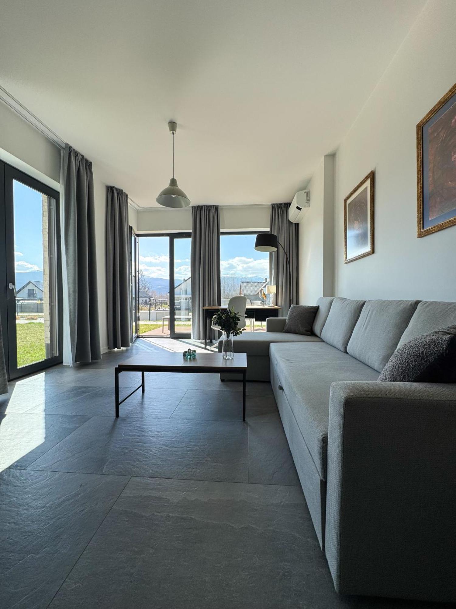 Apartament Krzysztofa Bochusa เยเลเนียกูรา ภายนอก รูปภาพ